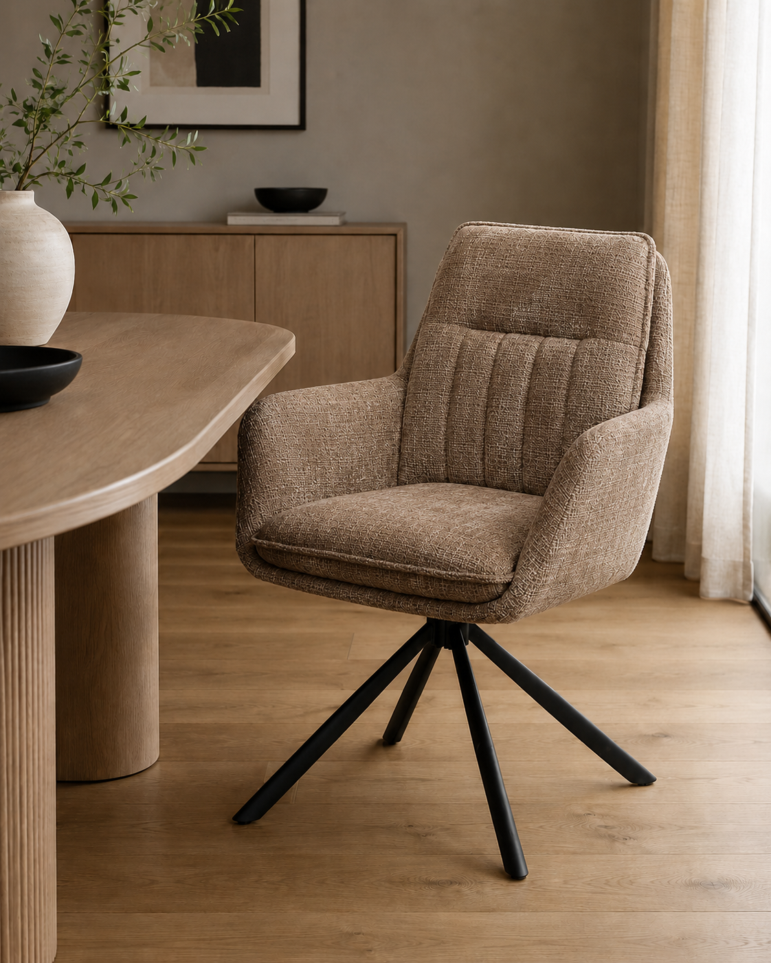 Eetkamerstoel Nina – Luxe Draaibare Armstoel – Cremona Stof – Auto Return